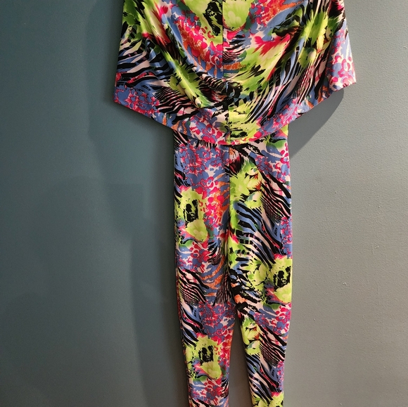 Cowl neck jump suit - Picture 3 of 3